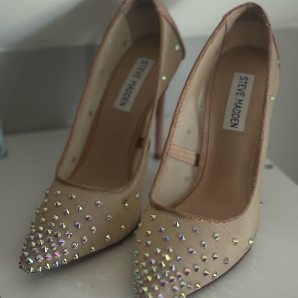 Steve Madden Nude Studded Heels